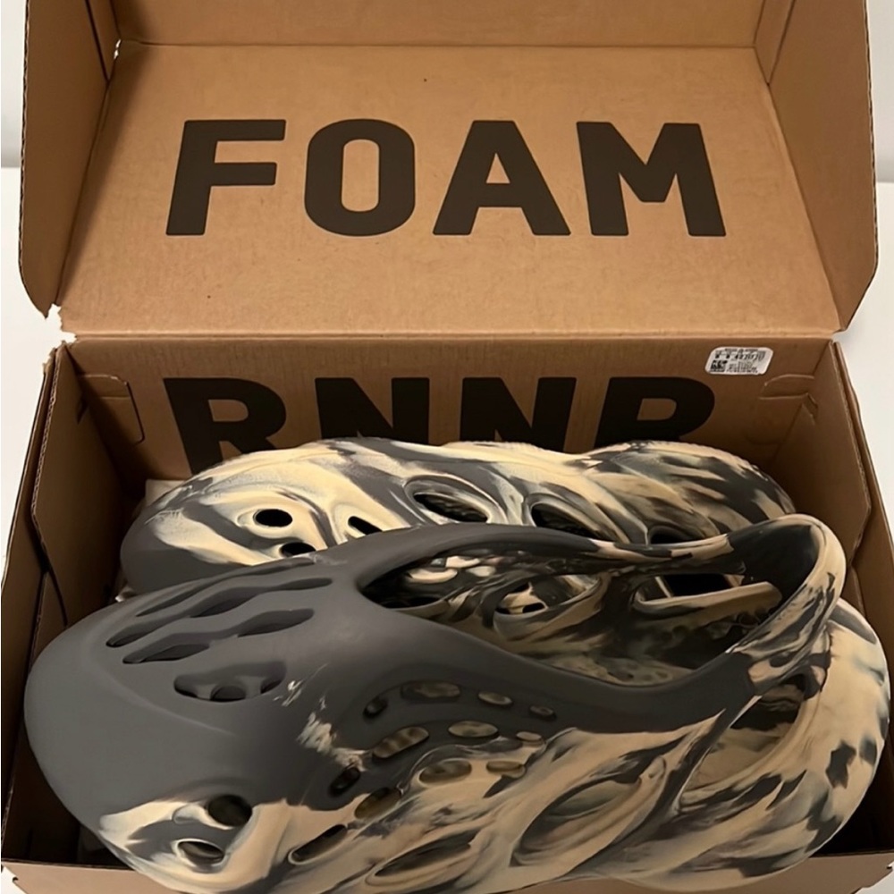 Yeezy Foam Runner